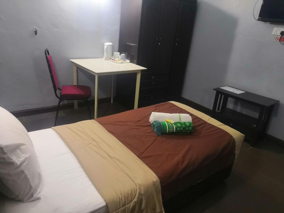 Oyo 90473 Opah Inn Hotel Kampong Ayer Terjun 外观 照片
